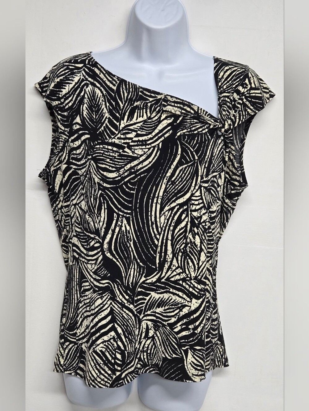 Carole Little L Top Pullover Side V Neck Twist  Slinky Stretch Knit Tropical